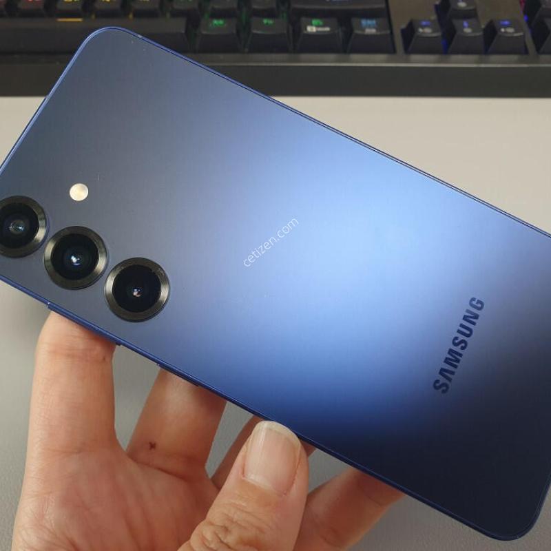 ������ S25 / 512GB / ���̺�