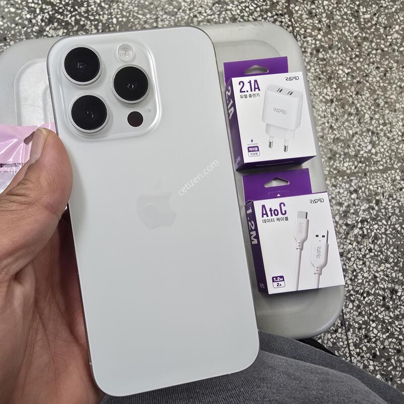 ������15���� 256G ȭ��Ʈ���� (���͸�79%) ����� �˴ϴ�