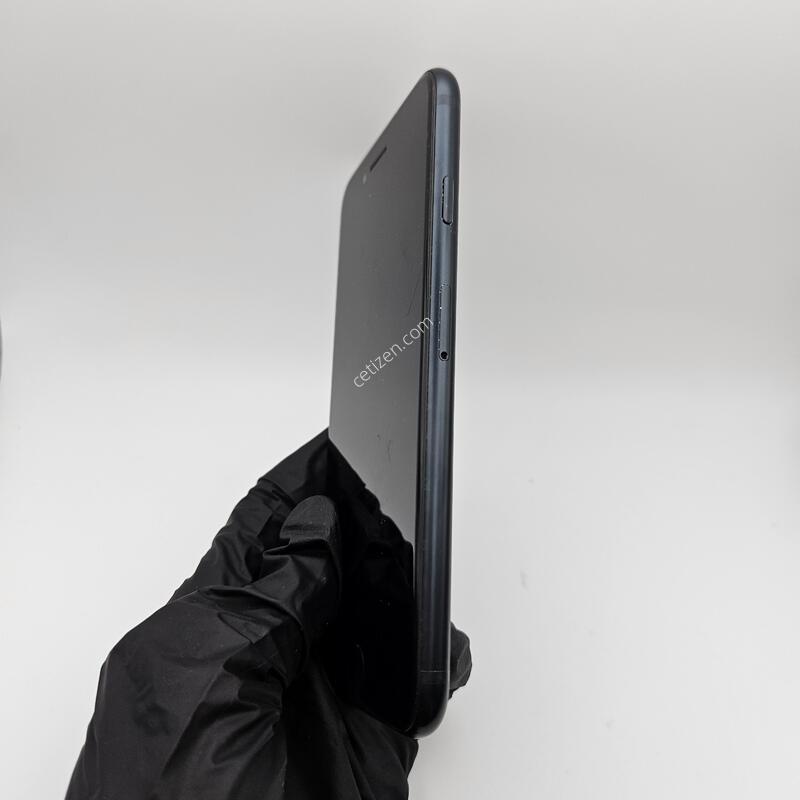 ������SE 3����/ƯS��/���͸�����80%/64GB