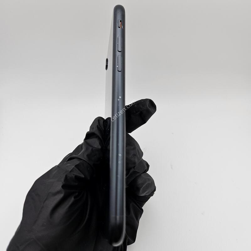 ������SE 3����/ƯS��/���͸�����80%/64GB