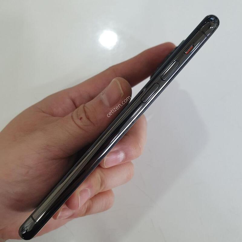 ������ 11 ���� 256G ���ܻ� ������ S�� ����� �߰���