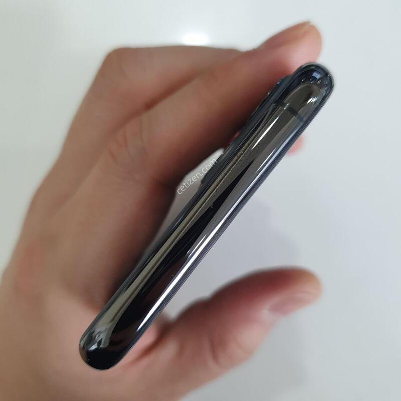 ������ 11 ���� 256G ���ܻ� ������ S�� ����� �߰���