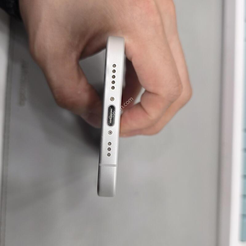 ������ 16 512GB ȭ��Ʈ