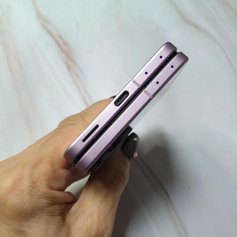 KT ������ Z�ø�8 5G ��ũ 256G S�� �Ǹ��մϴ�