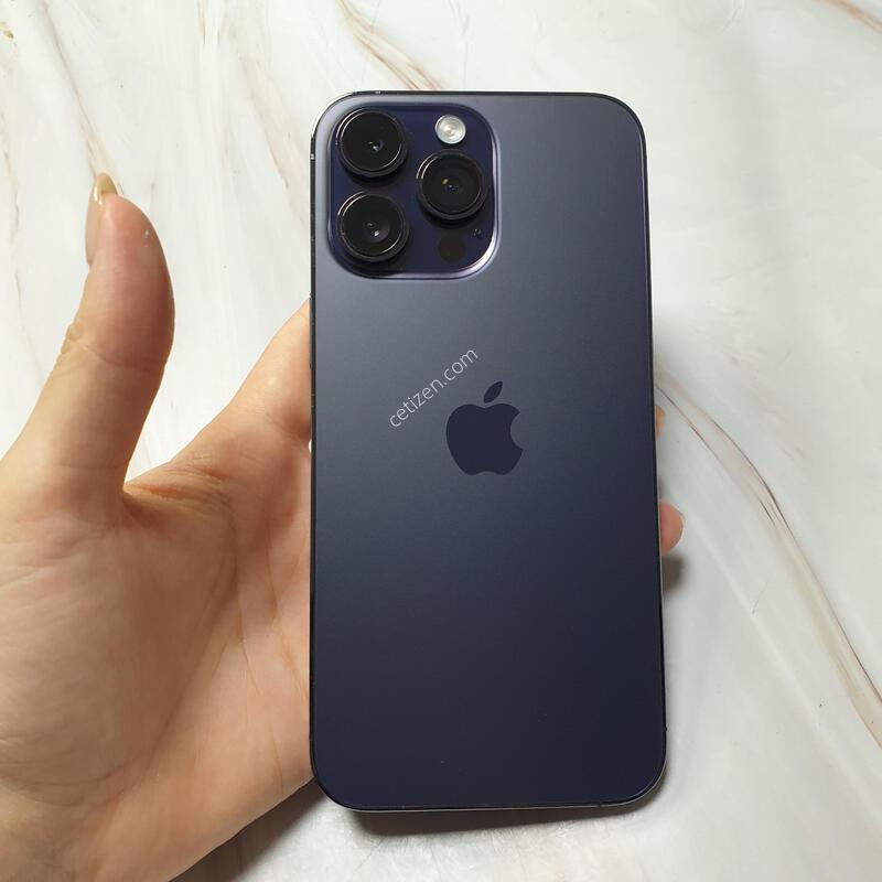 ������ 14���θƽ� ���� 256G ������ �Ǹ��մϴ�