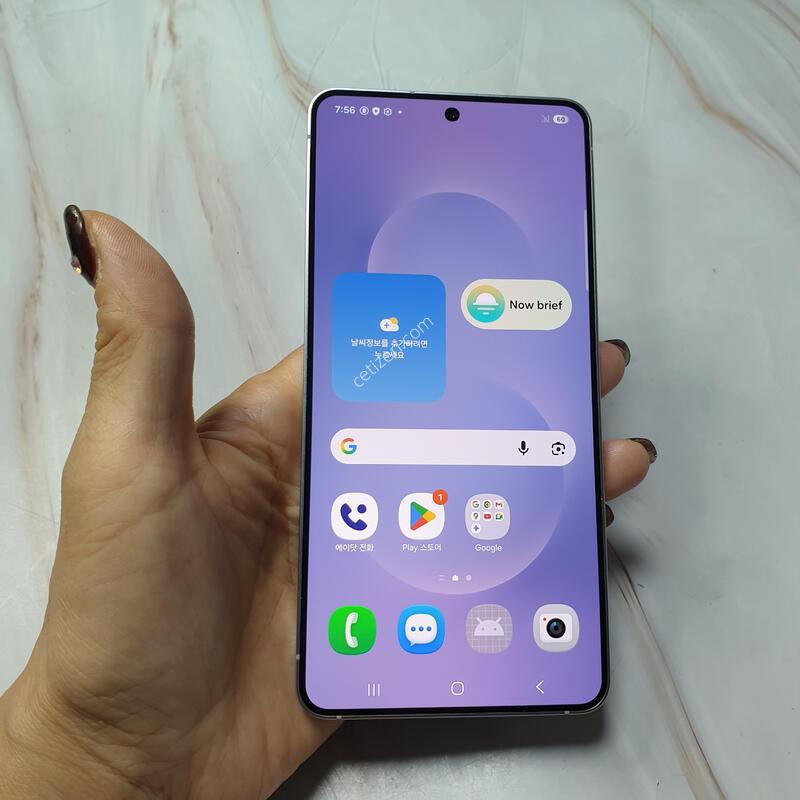 SK ������ S25���� ���� 256G A�� �Ǹ��մϴ�