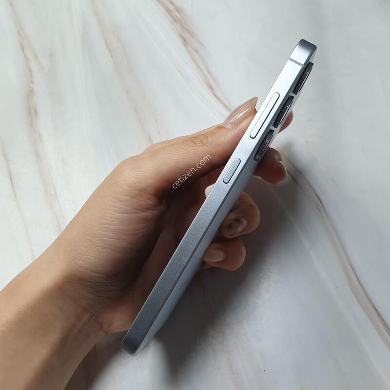 SK ������ S25 ���� 256G S�� �Ǹ��մϴ�