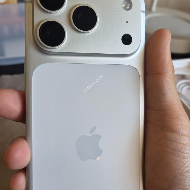 ������17���� ������������ 512GB �ǹ�