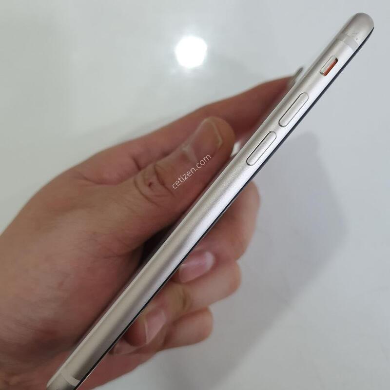 ������ SE3 256G ���ܻ� �������⽺ ���±� �߰��� �����
