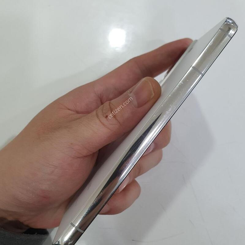 ������S22 256G �ڱ��� ���ܻ� ���±� �߰���