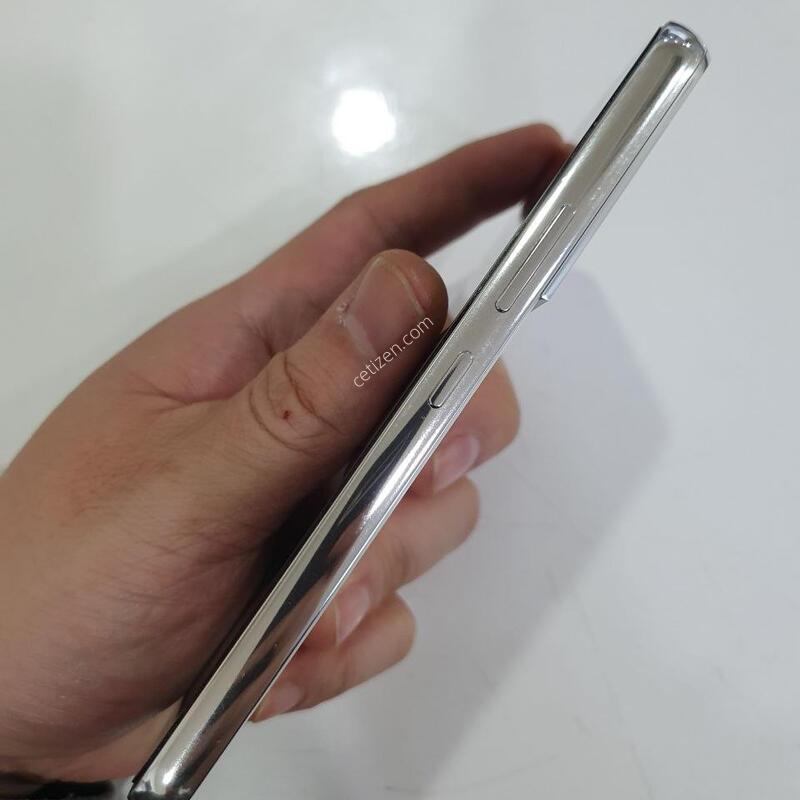 ������S22 256G �ڱ��� ���ܻ� ���±� �߰���