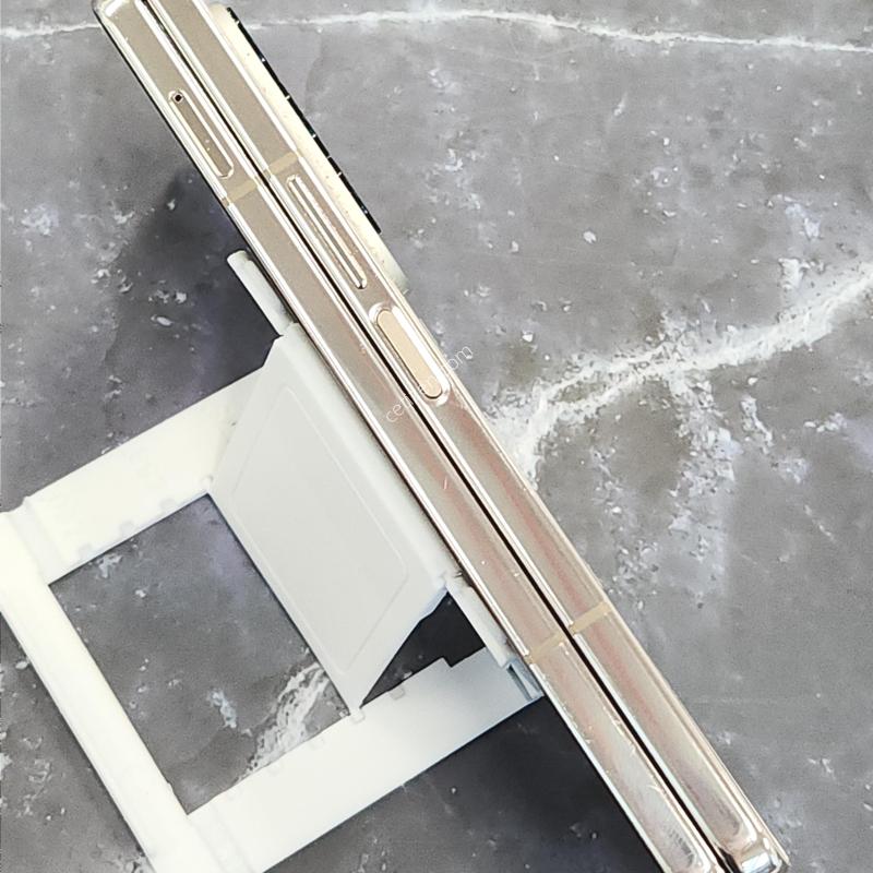 ������Z����4 256G ���ܻ� ������ 63487
