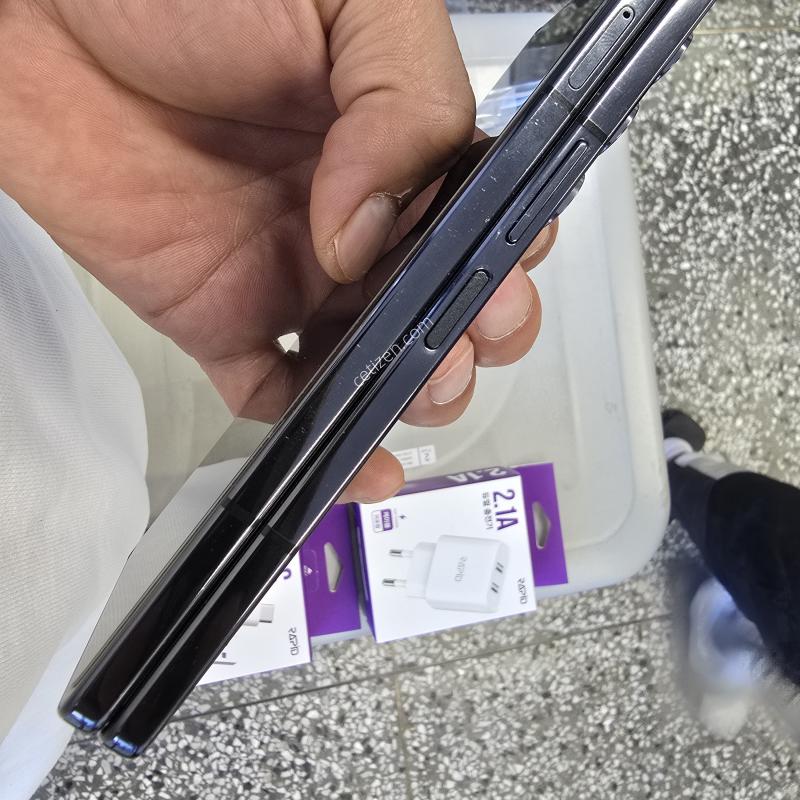 U+ ����5(F946) 256G �������� ����� �˴ϴ�