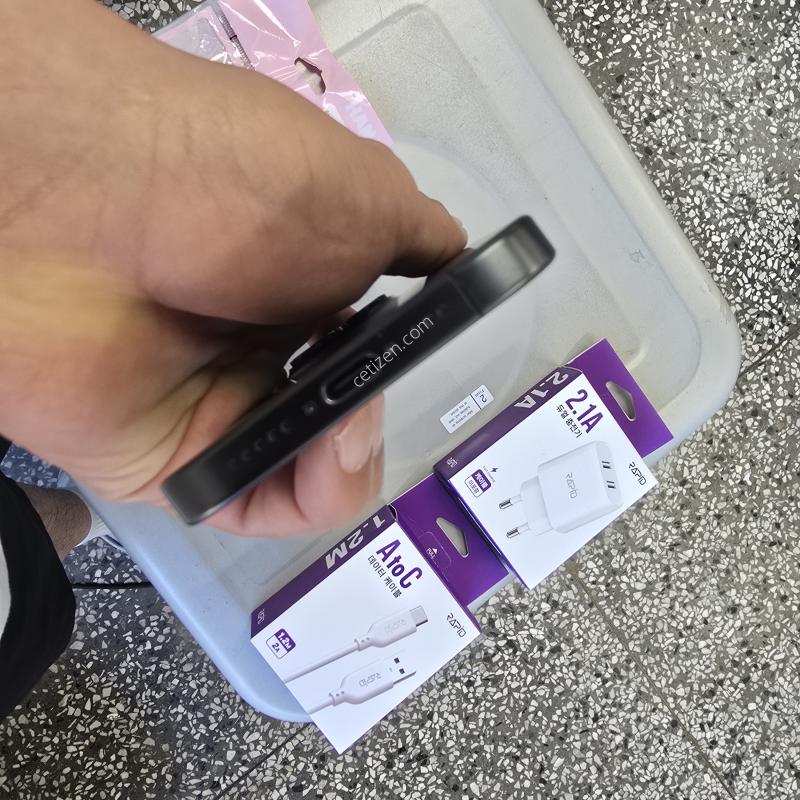 ������15���� 256G �������� (���͸�85%) ����� �˴ϴ�