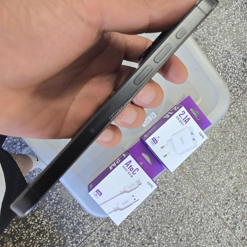 ������15���� 256G �������� (���͸�85%) ����� �˴ϴ�