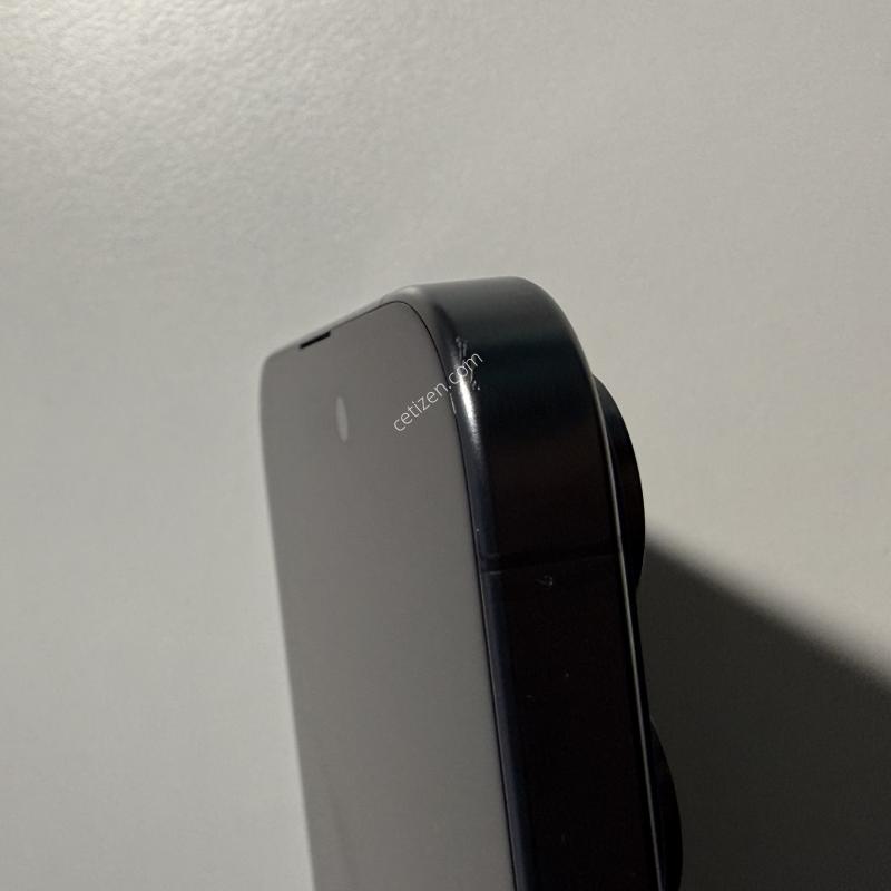������15���θƽ� 256GB ���� (�𼭸� ��¦ ��Ȱ���� ������� �ֻ� / ��������)
