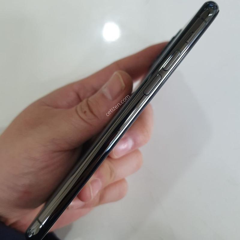 ������ 11 ���� 256G ���ܻ� ������ S�� ����� �߰���