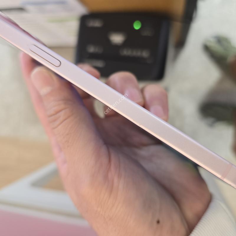 ������ 15 �÷��� 256GB ��ũ