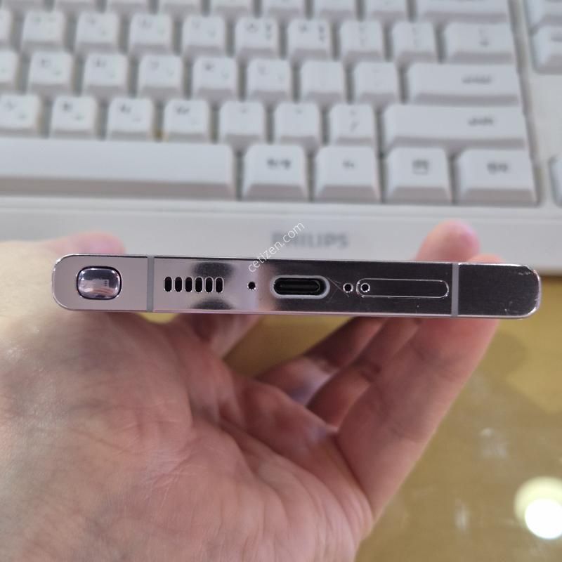 ������ S23 ��Ʈ�� 256 ����