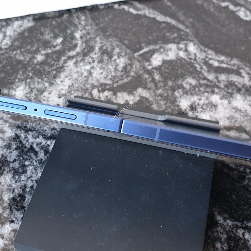 LG ������Z�ø�7 (F766N) ���� 512�Ⱑ (0140677)