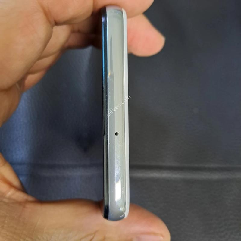 ������ A32  ���ȭ��Ʈ S��