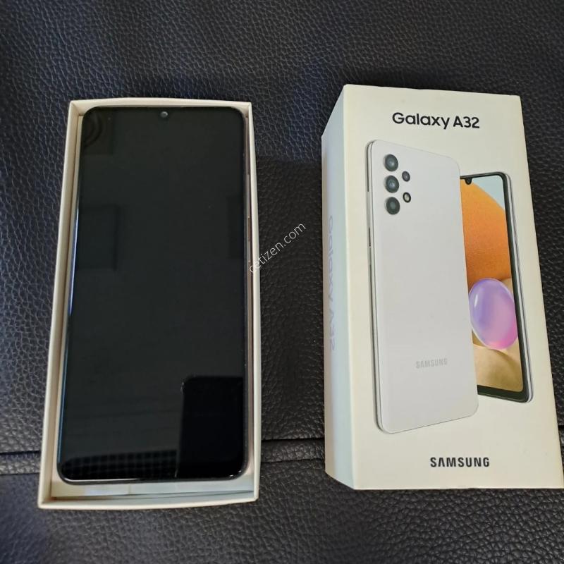 ������ A32  ���ȭ��Ʈ S��