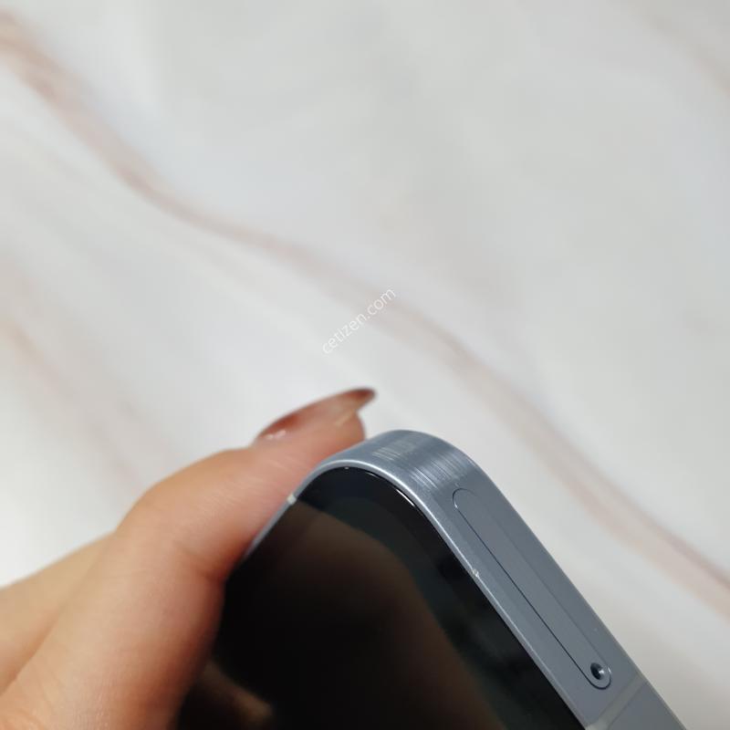 SK ������ ����5 ���̽����� 128G A�� �Ǹ��մϴ�