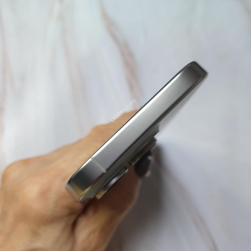 ������16���� ���߷�ƼŸ�� 128G S�� �Ǹ��մϴ�