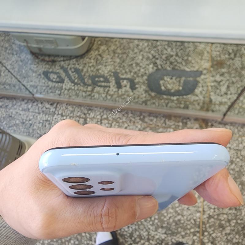 ������A235 �������� 128�Ⱑ ������(�ܻ�.���ξ��� �����^^!)