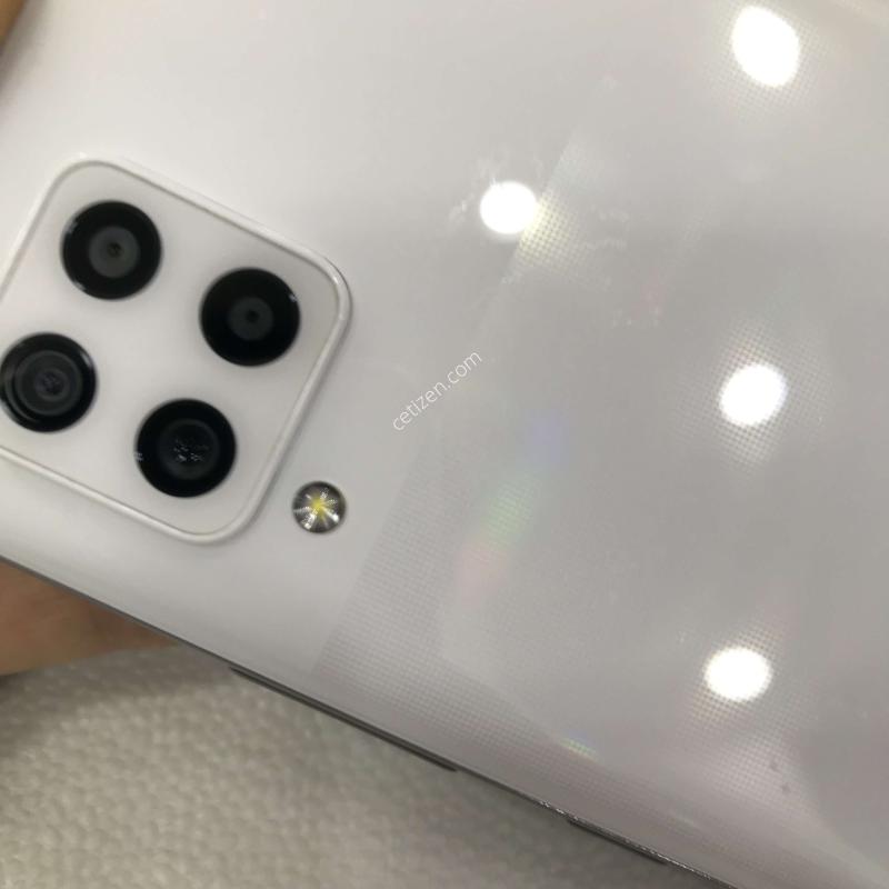 ������A42 5G/ȭ��Ʈ/�ſ����/ƯƯAA��/���ܻ�