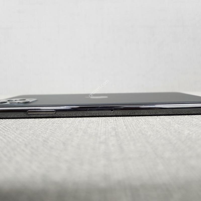 ������ 11  ���� �ƽ� 256G  �Ǹ��մϴ�