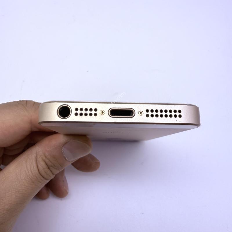 ������se1 ��� 64GB 84% �Ǹ�