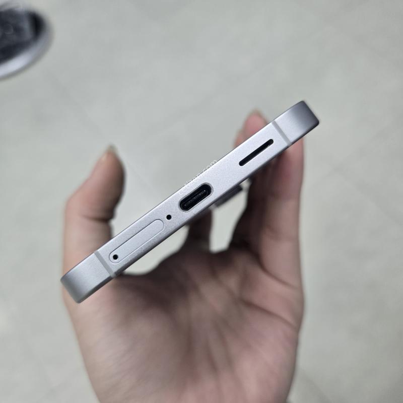 ������ S25FE ���̽����� 256GB A+���ܻ� ������