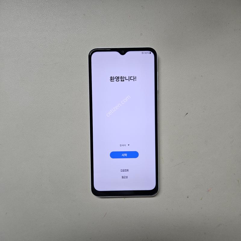 갤럭시 A13 / 잔상 없고 상태 S급 깨끗합니다
