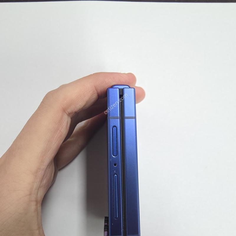 갤럭시z플립7 512기가 판매합니다.