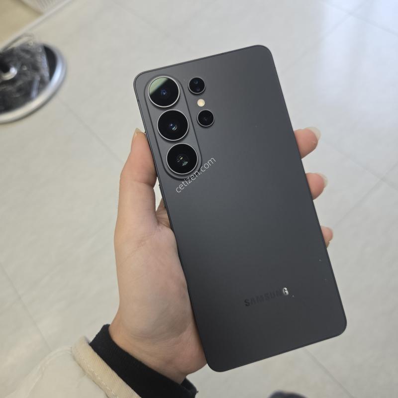 갤럭시 S26울트라 블랙 256GB 특AAA+액정깨끗무잔상