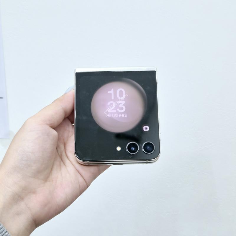 갤럭시Z플립5 크림 256GB
