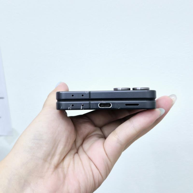 갤럭시Z플립7 블랙 512GB