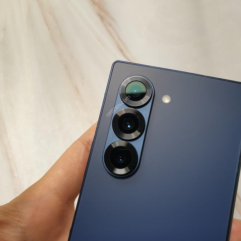 LG 갤럭시 Z폴드6 5G 블루 256G 저렴히 판매합니다