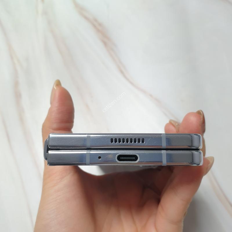 SK 갤럭시 Z폴드5 5G 블루 256G 저렴히 판매합니다