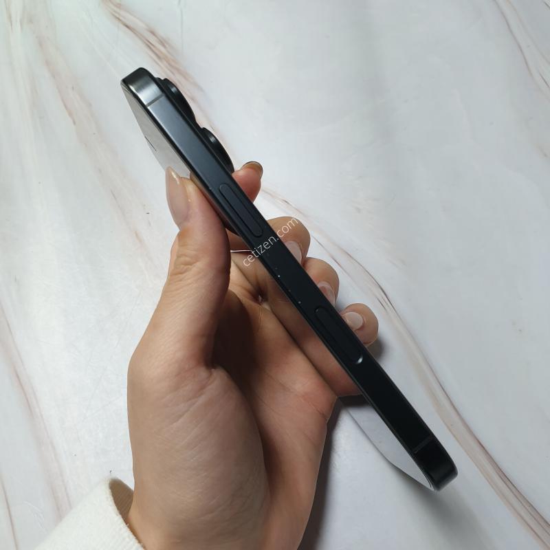 아이폰16프로 블랙티타늄 256G 저렴히 판매합니다