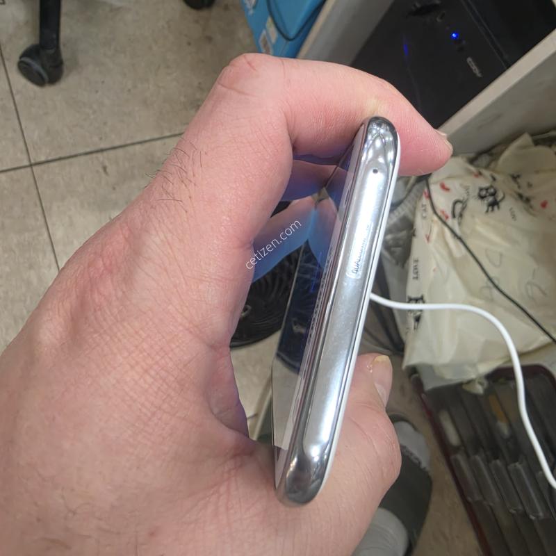J500 자급제