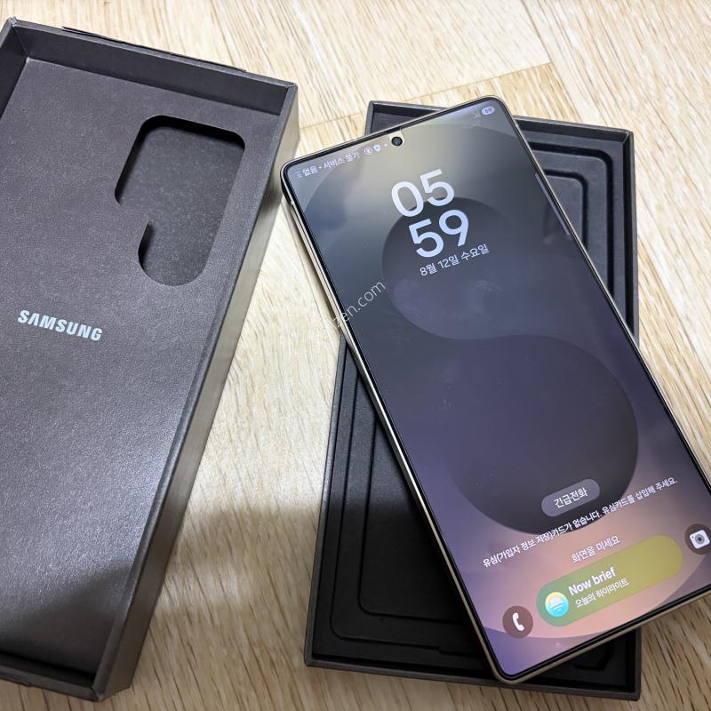 갤럭시S25울트라 256G 정상해지 공기기 상태좋음
