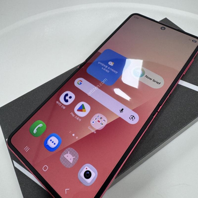갤럭시Z플립7 512GB 박스셋 공기계 판매합니다.