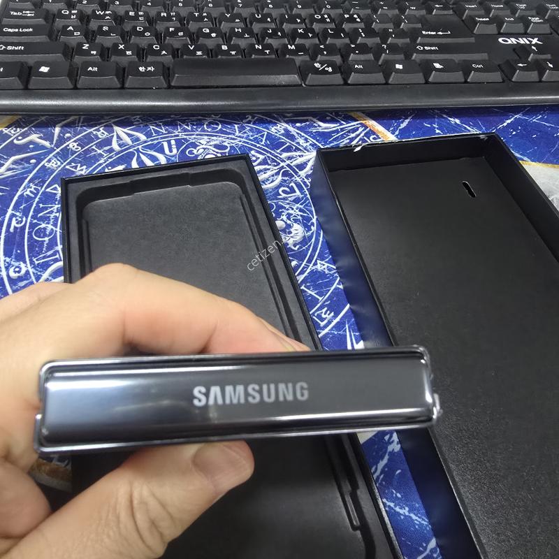 갤럭시 플립5 512GB 그라파이트 A급 판매합니다