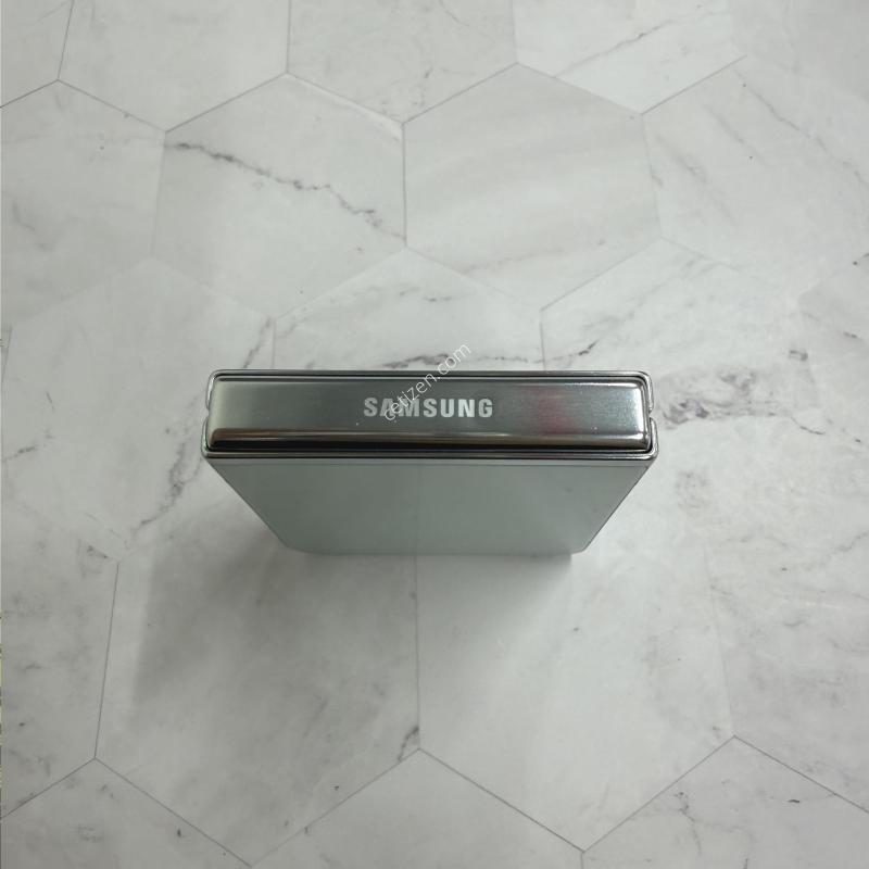 [작은흑점] 갤럭시플립5 민트 256GB