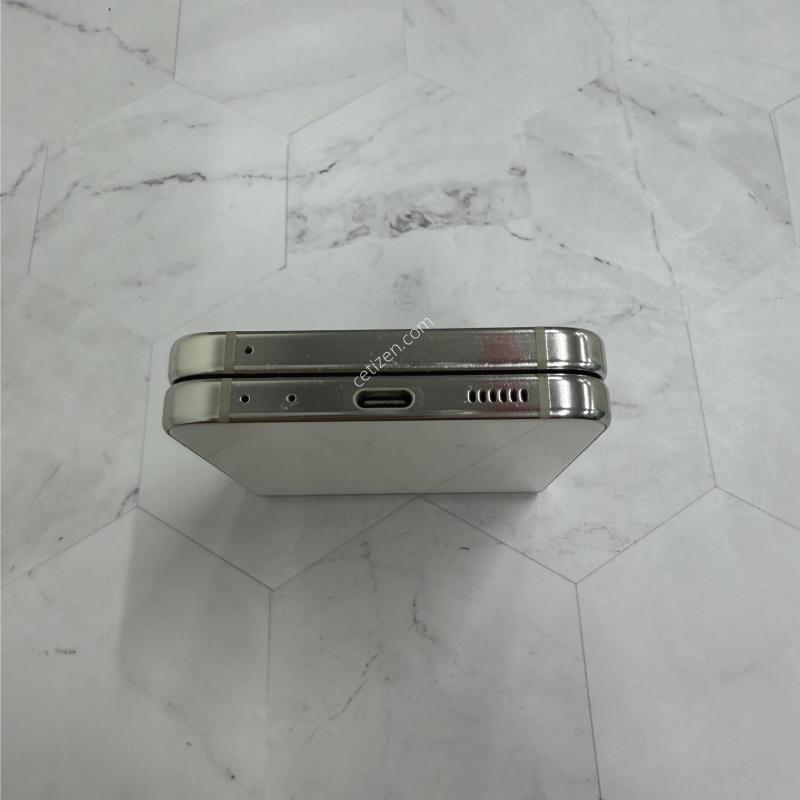 갤럭시플립5 크림 A급 256GB
