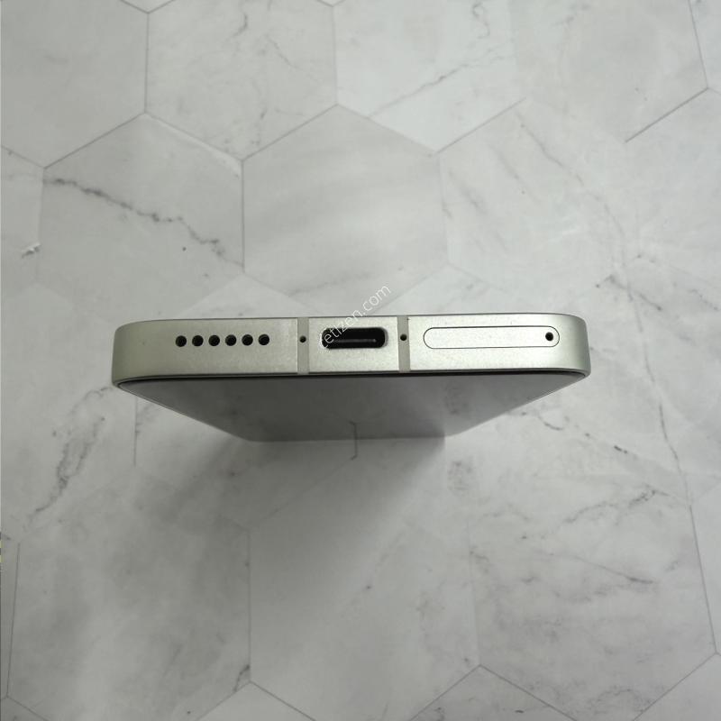 마이브 시나모롤 화이트 A급 128GB