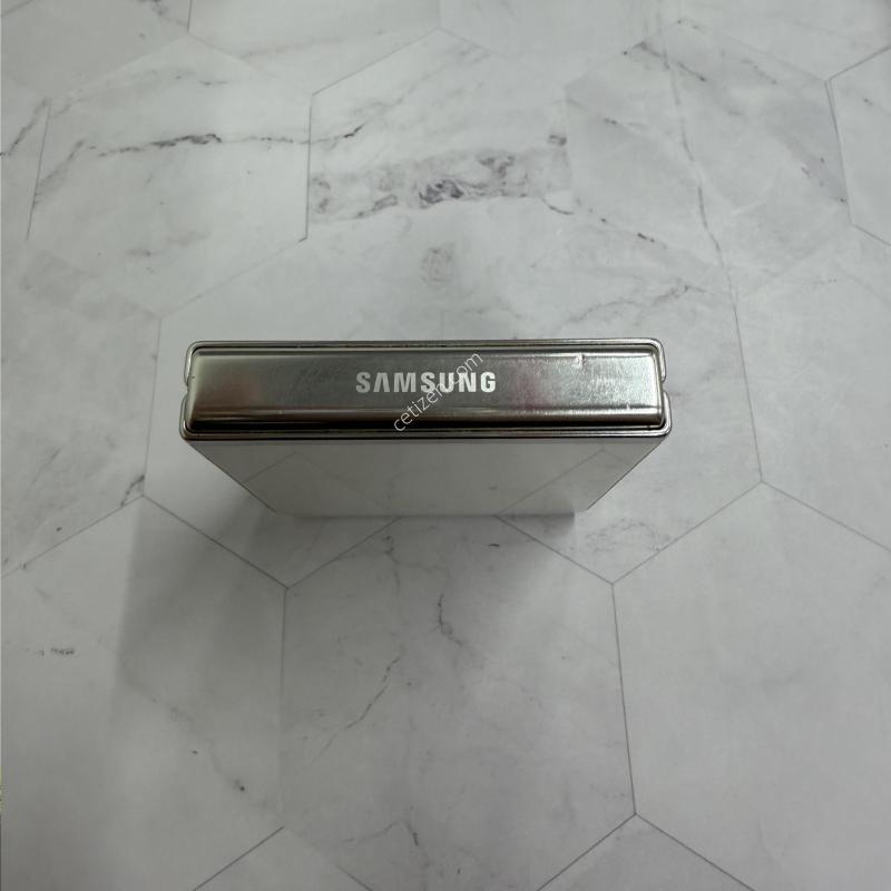 갤럭시플립5 크림 A급 256GB