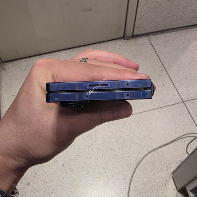 폴드6 512블루